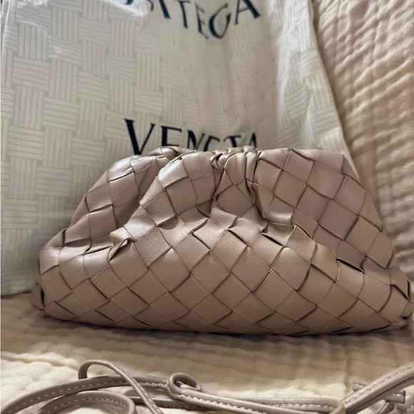 Taupe Woven Leather Clutch - Picture 3 of 14